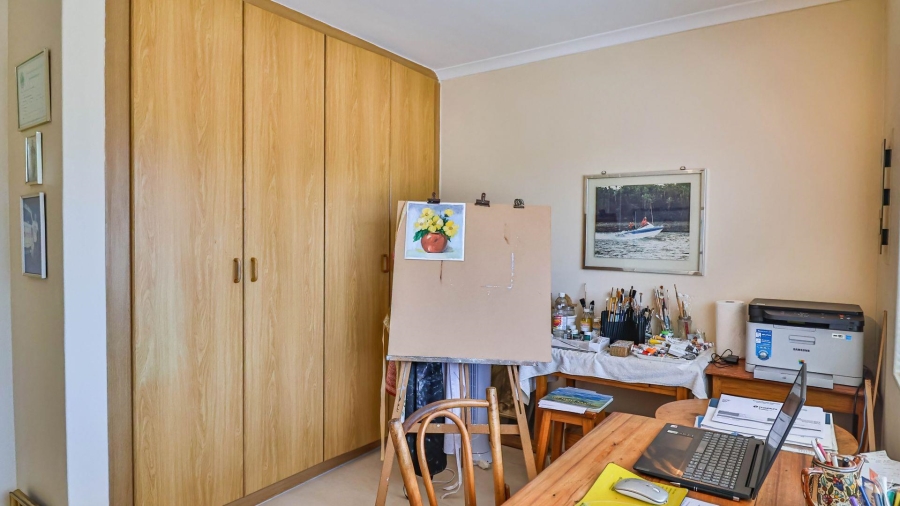 4 Bedroom Property for Sale in De Kelders Western Cape